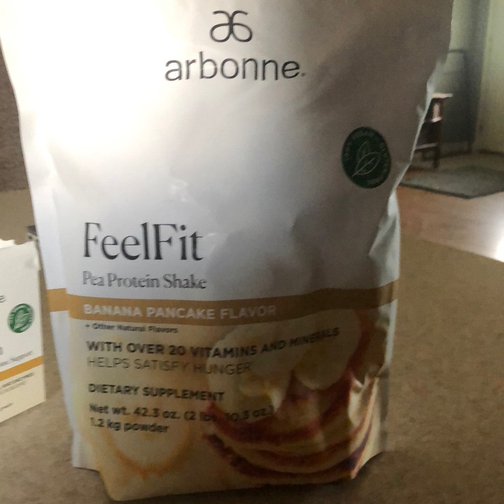 Arbonne feel fit protien shake mix banana pancake flavor